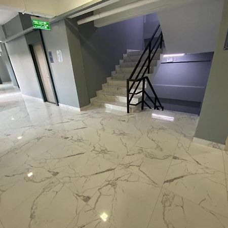 ראיונג Prinn Hotel מראה חיצוני תמונה