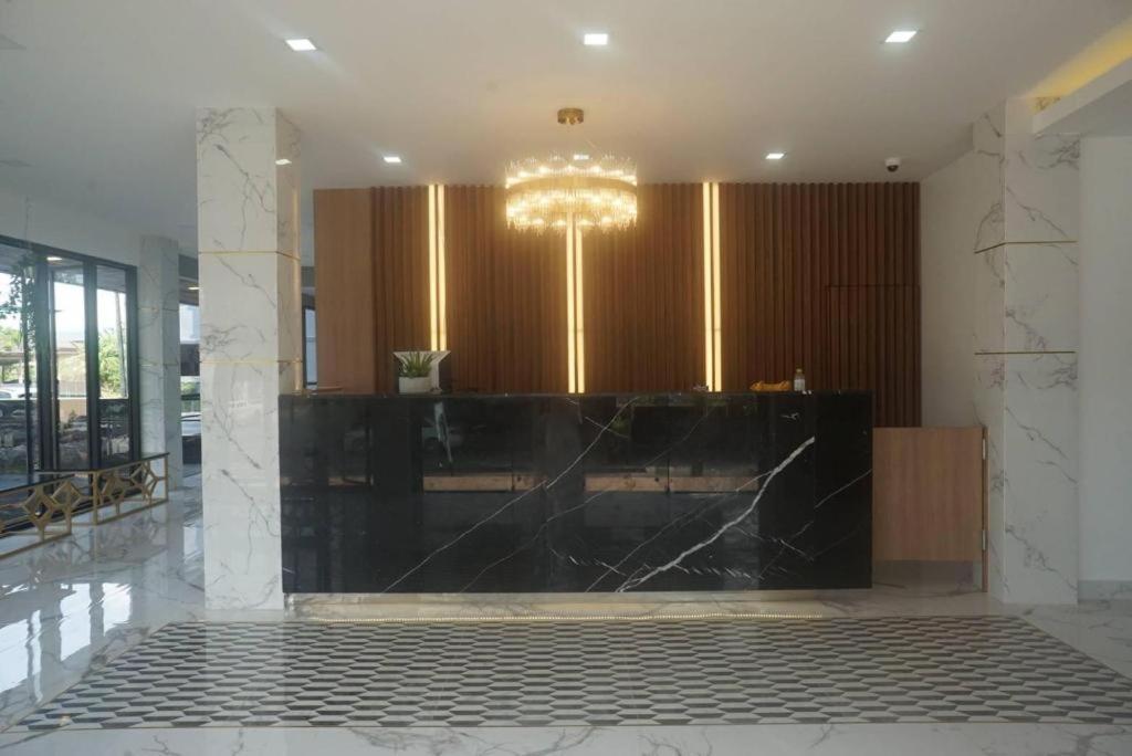 ראיונג Prinn Hotel מראה חיצוני תמונה
